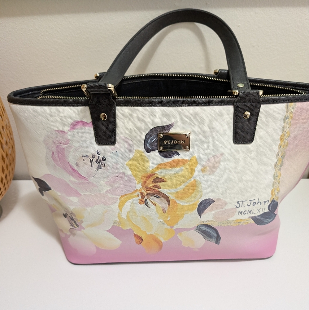 St John bag